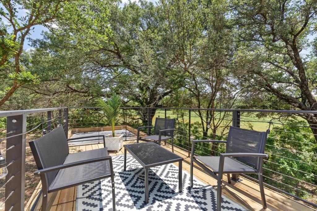 The Lonely Bull Luxury Container Home On 5 Acres Weatherford Exterior foto